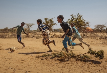 Ontheemde kinderen, vluchtelingenkamp kamp Doolow, Somalië. | Foto: Muse Mohammed | IOM, 2017 